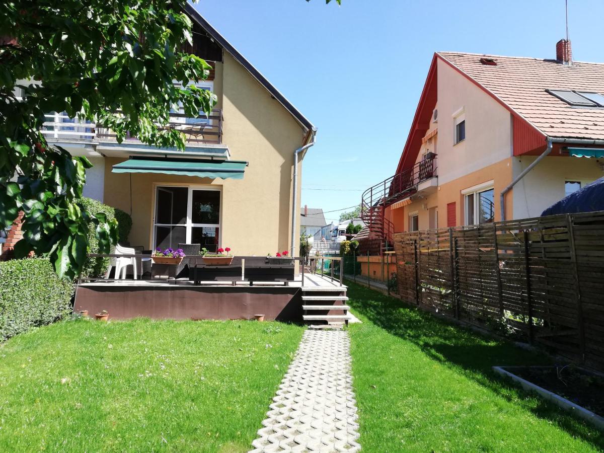 Happy Home Apartman Денешдиаш Экстерьер фото